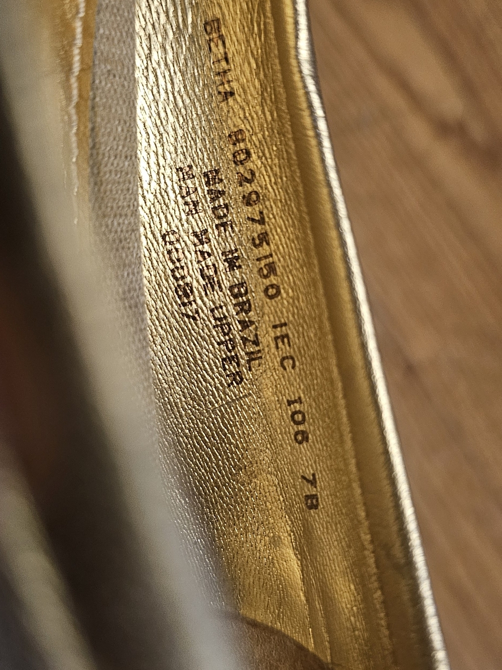 Ralph Lauren Gold Canvas Cap-Toe Ballet Flats Women's Size 7 - Picture 2 of 8